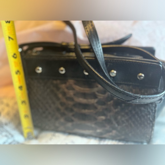 ALEXANDER WANG LIMITED EDITION WITH COA! Retail:$1300 -RARE Crossbody! - Picture 4 of 12